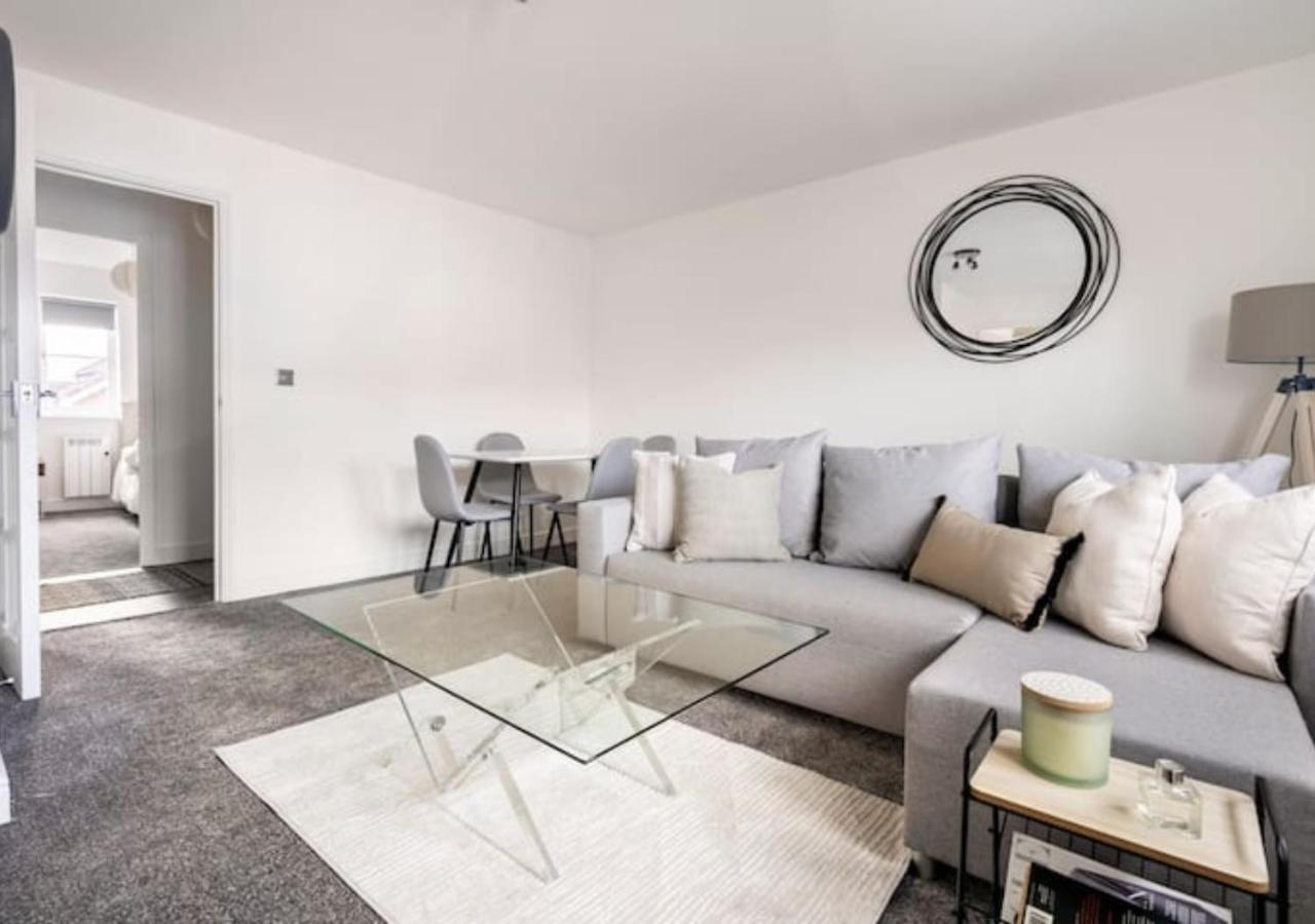Peniel Properties - Вэлвин Гарден Сити Экстерьер фото